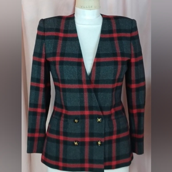 Casual Corner Jackets & Blazers - Vintage Casual Corner Blazer